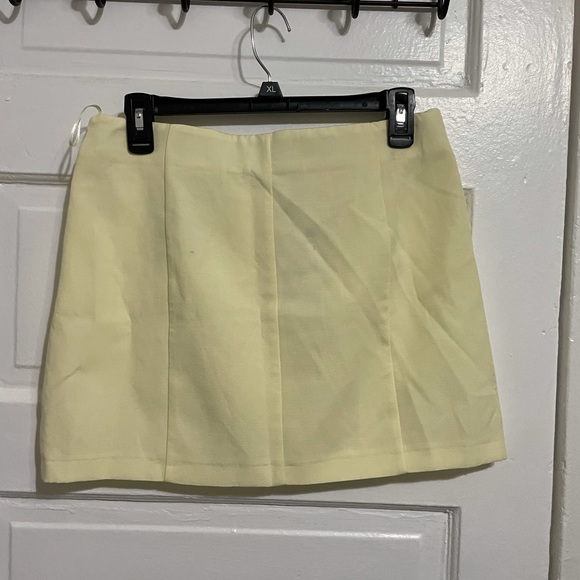 Zara mini skirt size M - Picture 3 of 3